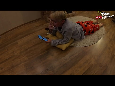 ❤️ Crazy Blonde sucking dick ollmhór sucking agus preabadh ar sé - gnéas anal ❤️❌ Porn ardchaighdeáin ag ga.onlydesiporn.ru ❌